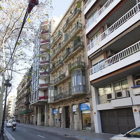 Gran Via Center *