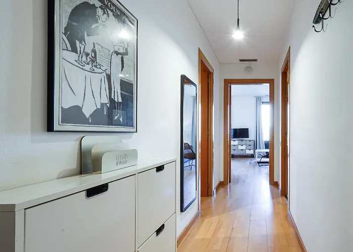 Gran Via Center Apartment *